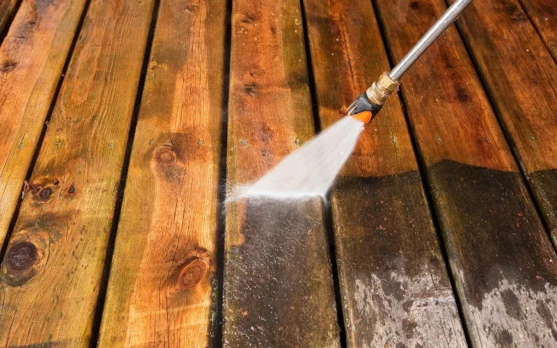 Deck & Fence Staining Near Me pressure washing decks